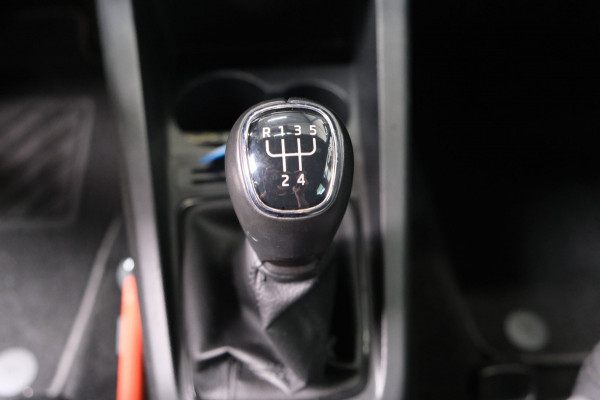 Škoda Fabia 1.0 TSI Sport business - N.A.P. Airco, Cruise, PDC, Carplay.