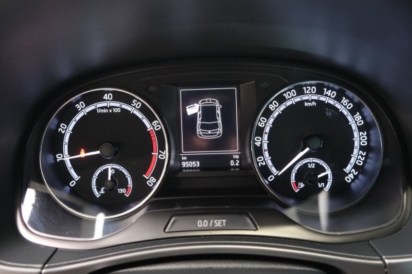 Škoda Fabia 1.0 TSI Sport business - N.A.P. Airco, Cruise, PDC, Carplay.