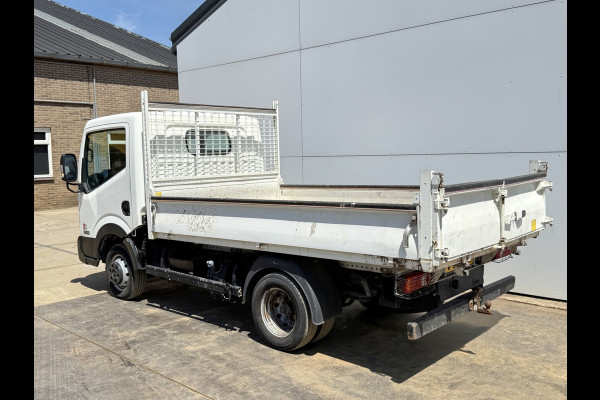 Nissan NT400 130PK 3.0 Kipper 3L Dubbellucht 3.5t Trekhaak Airco Benne Tipper