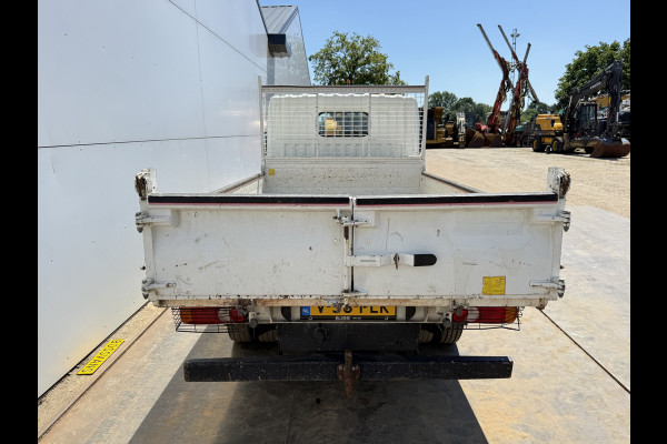 Nissan NT400 130PK 3.0 Kipper 3L Dubbellucht 3.5t Trekhaak Airco Benne Tipper