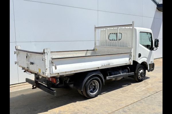 Nissan NT400 130PK 3.0 Kipper 3L Dubbellucht 3.5t Trekhaak Airco Benne Tipper