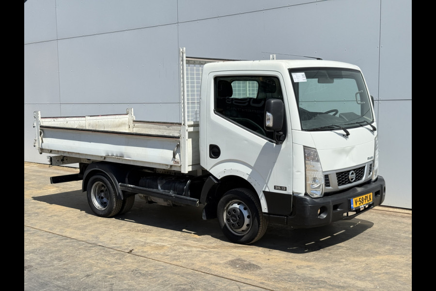 Nissan NT400 130PK 3.0 Kipper 3L Dubbellucht 3.5t Trekhaak Airco Benne Tipper