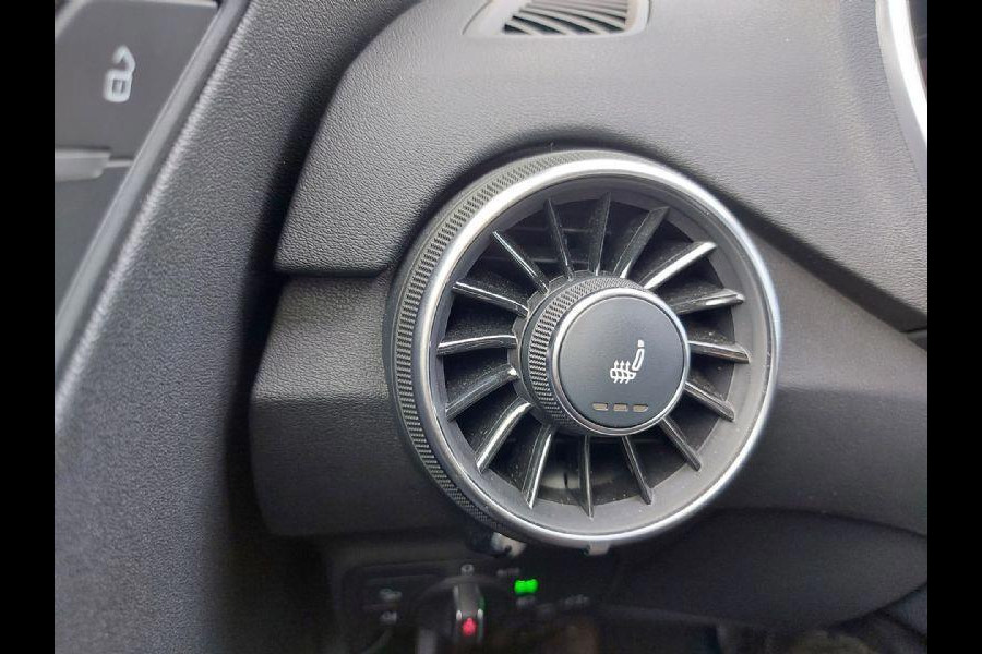 Audi TT 40 TFSI Pro Line Plus S-Tronic/Autom.,Leder int,Virtueel/ Navigatie,stoelverwarming,parkeersensoren,