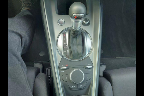 Audi TT 40 TFSI Pro Line Plus S-Tronic/Autom.,Leder int,Virtueel/ Navigatie,stoelverwarming,parkeersensoren,