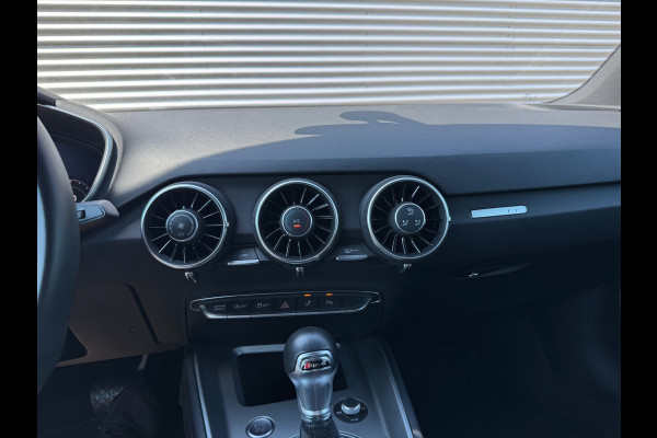 Audi TT 40 TFSI Pro Line Plus S-Tronic/Autom.,Leder int,Virtueel/ Navigatie,stoelverwarming,parkeersensoren,