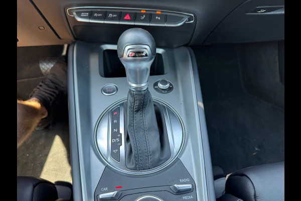 Audi TT 40 TFSI Pro Line Plus S-Tronic/Autom.,Leder int,Virtueel/ Navigatie,stoelverwarming,parkeersensoren,