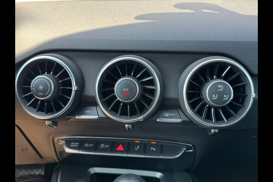Audi TT 40 TFSI Pro Line Plus S-Tronic/Autom.,Leder int,Virtueel/ Navigatie,stoelverwarming,parkeersensoren,