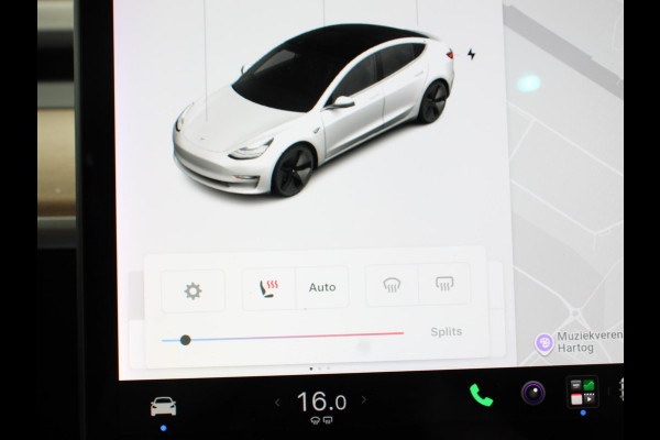 Tesla Model 3 Long Range AWD 75 kWh Navigatie Panorama dak 360 camera Parkeersensoren Stoelverwarming 19" lichtmetalen velgen Ledverlichting Leder Climate Control