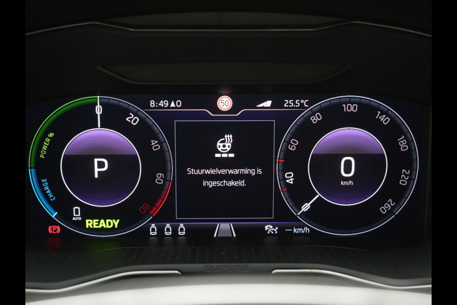 Škoda Superb Combi 1.4 TSI iV Sportline Business PHEV 218pk Dealer O.H. | Trekhaak Af Fabriek | Panodak | Adaptive Cruise | Canton Audio | 360 Camera | Alcantara Sportstoelen Memory & Verwarmd | Sfeerverlichting | Blis | Keyless | Plug In Hybrid |