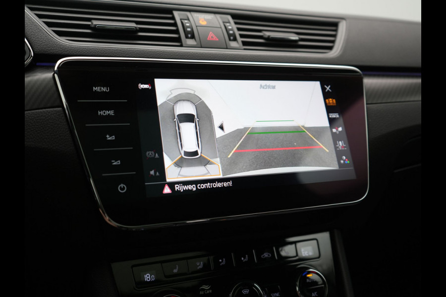 Škoda Superb Combi 1.4 TSI iV Sportline Business PHEV 218pk Dealer O.H. | Trekhaak Af Fabriek | Panodak | Adaptive Cruise | Canton Audio | 360 Camera | Alcantara Sportstoelen Memory & Verwarmd | Sfeerverlichting | Blis | Keyless | Plug In Hybrid |