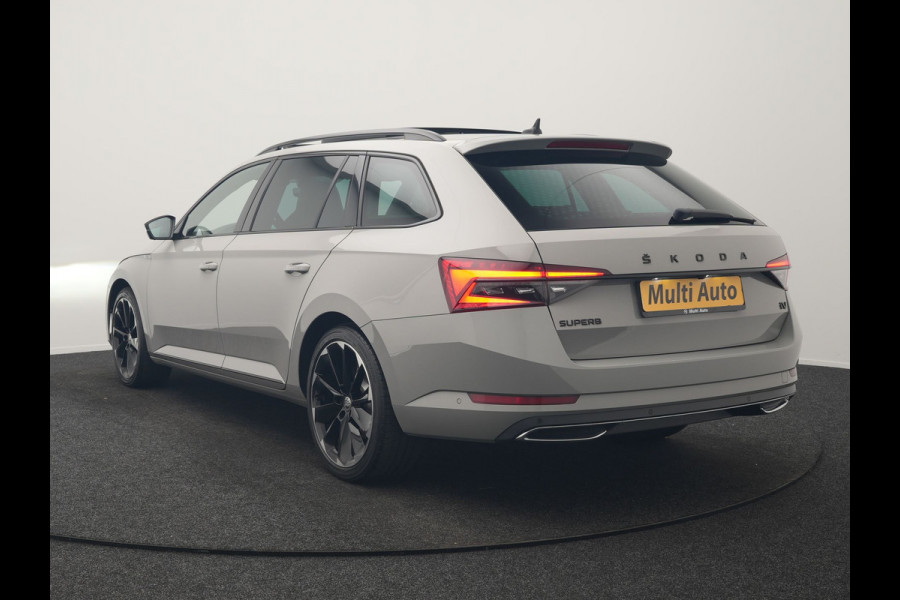 Škoda Superb Combi 1.4 TSI iV Sportline Business PHEV 218pk Dealer O.H. | Trekhaak Af Fabriek | Panodak | Adaptive Cruise | Canton Audio | 360 Camera | Alcantara Sportstoelen Memory & Verwarmd | Sfeerverlichting | Blis | Keyless | Plug In Hybrid |
