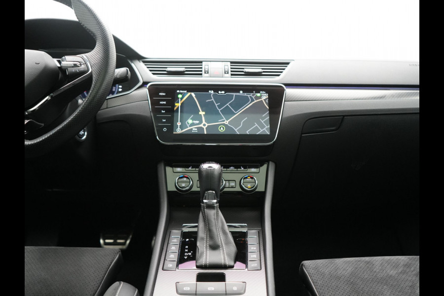 Škoda Superb Combi 1.4 TSI iV Sportline Business PHEV 218pk Dealer O.H. | Trekhaak Af Fabriek | Panodak | Adaptive Cruise | Canton Audio | 360 Camera | Alcantara Sportstoelen Memory & Verwarmd | Sfeerverlichting | Blis | Keyless | Plug In Hybrid |