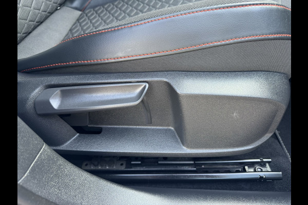 Seat Leon Sportstourer 1.4 TSI eHybrid PHEV FR Trekhaak Navi Carplay Camera Stoelverw Clima Cruise