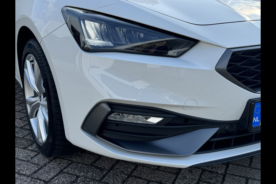 Seat Leon Sportstourer 1.4 TSI eHybrid PHEV FR Trekhaak Navi Carplay Camera Stoelverw Clima Cruise