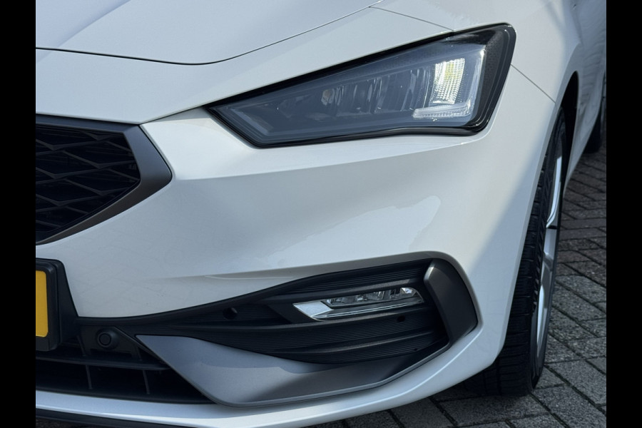 Seat Leon Sportstourer 1.4 TSI eHybrid PHEV FR Trekhaak Navi Carplay Camera Stoelverw Clima Cruise