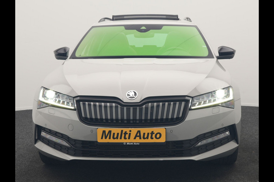 Škoda Superb Combi 1.4 TSI iV Sportline Business PHEV 218pk Dealer O.H. | Trekhaak Af Fabriek | Panodak | Adaptive Cruise | Canton Audio | 360 Camera | Alcantara Sportstoelen Memory & Verwarmd | Sfeerverlichting | Blis | Keyless | Plug In Hybrid |