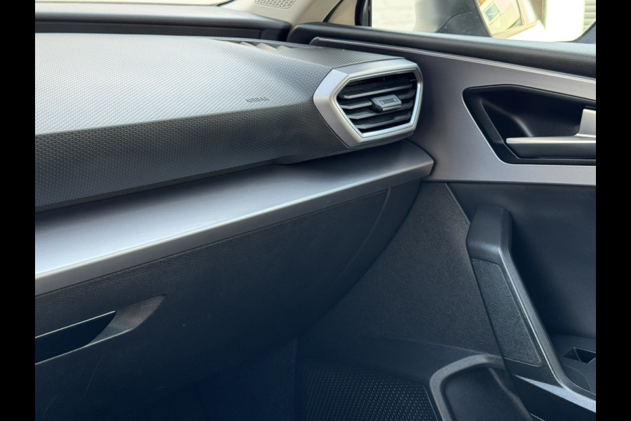 Seat Leon Sportstourer 1.4 TSI eHybrid PHEV FR Trekhaak Navi Carplay Camera Stoelverw Clima Cruise
