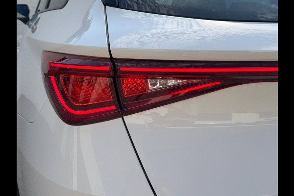 Seat Leon Sportstourer 1.4 TSI eHybrid PHEV FR Trekhaak Navi Carplay Camera Stoelverw Clima Cruise