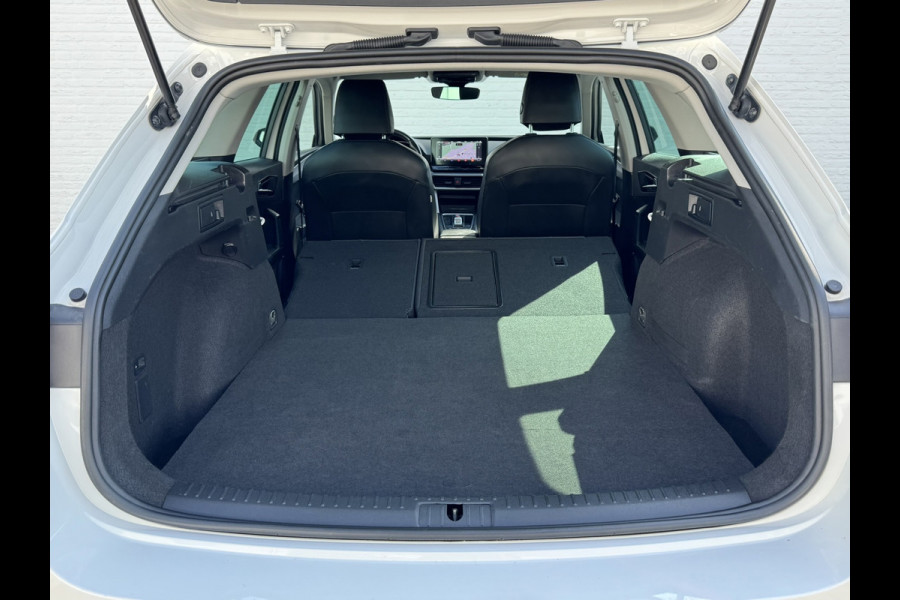 Seat Leon Sportstourer 1.4 TSI eHybrid PHEV FR Trekhaak Navi Carplay Camera Stoelverw Clima Cruise