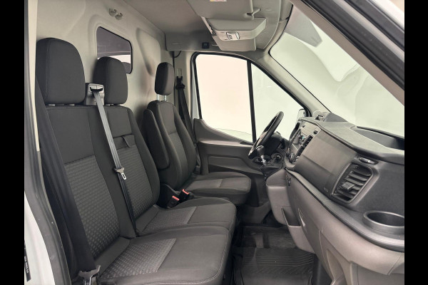 Ford Transit 310 2.0 TDCI L2H2 Trend 130PK Airco Cruise Control Stoelverwarming Verwarmbare voorruit Parkeersensoren Elektrische verstelbare voorstoel