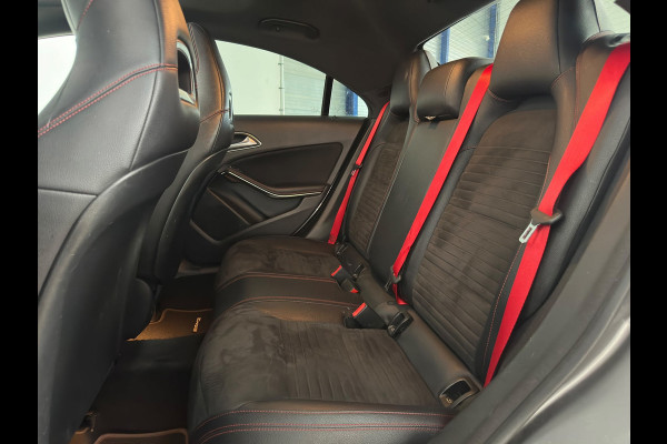 Mercedes-Benz CLA-Klasse 180 Business Solution AMG|PANO|AMG PAKKET|AUTOMAAT