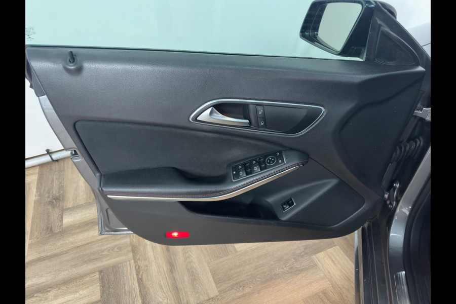 Mercedes-Benz CLA-Klasse 180 Business Solution AMG|PANO|AMG PAKKET|AUTOMAAT
