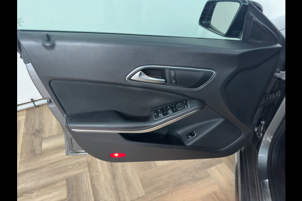Mercedes-Benz CLA-Klasse 180 Business Solution AMG|PANO|AMG PAKKET|AUTOMAAT