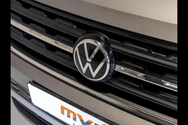 Volkswagen T-Cross 1.0 TSI Life Business / 110pk / Achteruitrij camera / Dodehoek herkenning /