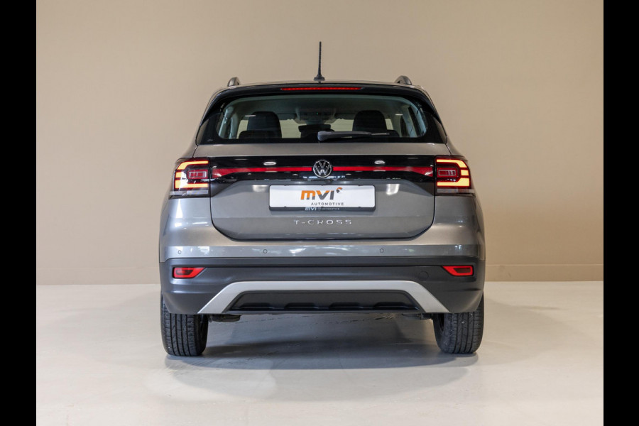 Volkswagen T-Cross 1.0 TSI Life Business / 110pk / Achteruitrij camera / Dodehoek herkenning /
