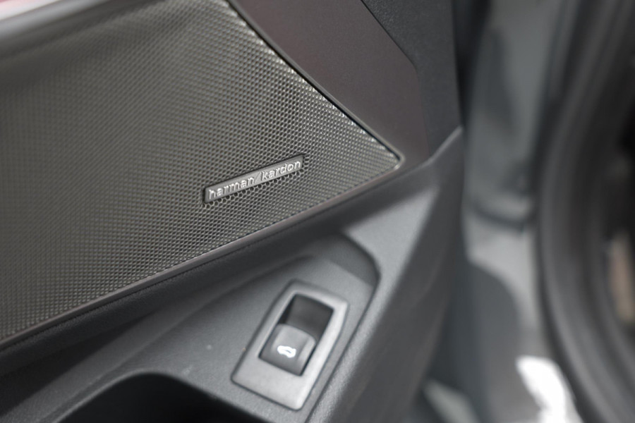 BMW M3 Touring xDrive Competition |DRAVITGRAU|Harmon&Kardon|360|HUD|Laser|