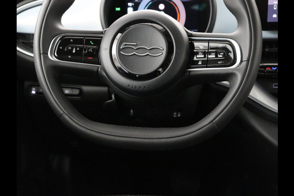 Fiat 500 Cabrio Icon 42 kWh | SOH 90,5 | 3 Fase | Adaptive cruise | Camera | Carplay | DAB | Climate control | Stoelverwarming | Navi. Full map |
