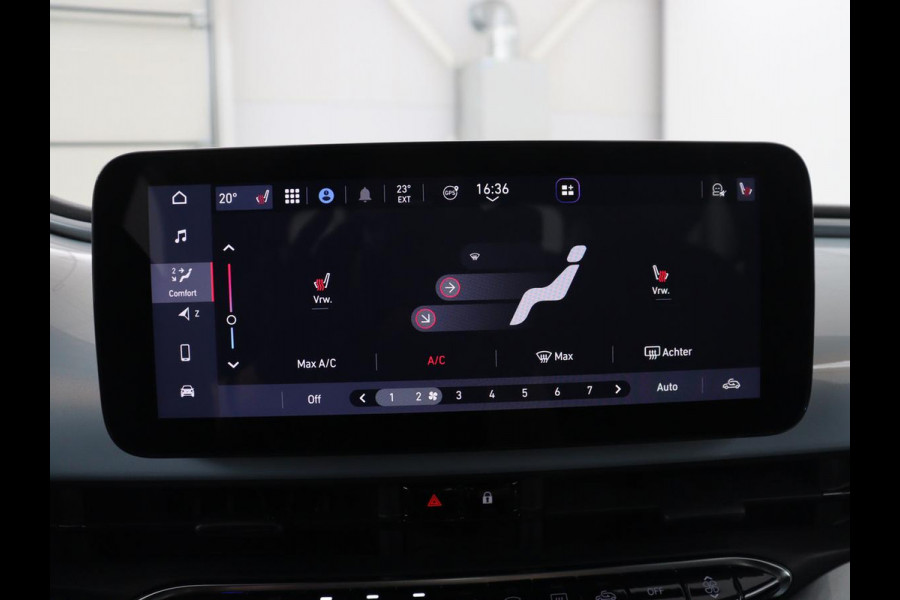 Fiat 500 Cabrio Icon 42 kWh | SOH 90,5 | 3 Fase | Adaptive cruise | Camera | Carplay | DAB | Climate control | Stoelverwarming | Navi. Full map |