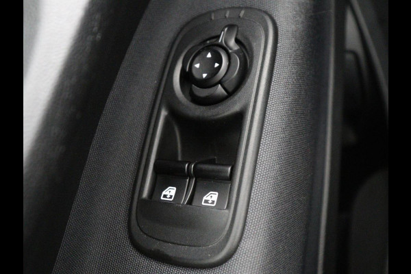 Fiat 500 Cabrio Icon 42 kWh | SOH 90,5 | 3 Fase | Adaptive cruise | Camera | Carplay | DAB | Climate control | Stoelverwarming | Navi. Full map |