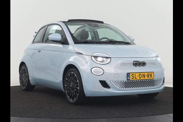 Fiat 500 Cabrio Icon 42 kWh | SOH 90,5 | 3 Fase | Adaptive cruise | Camera | Carplay | DAB | Climate control | Stoelverwarming | Navi. Full map |