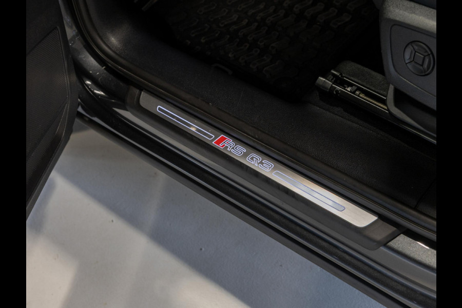 Audi Q3 Sportback TFSI RS / 400pk / Panorama dak / Keramische remschijven / RS Sportuitlaat /