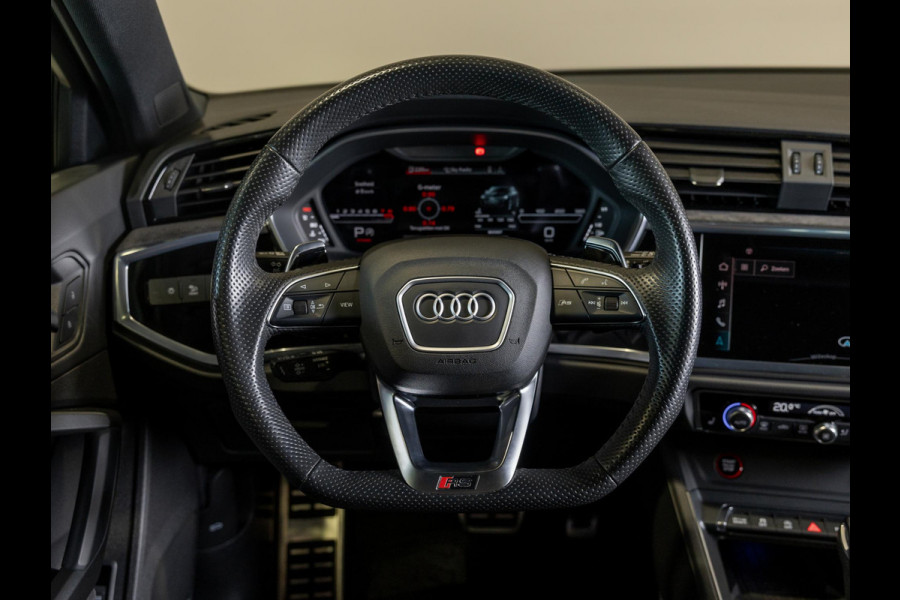 Audi Q3 Sportback TFSI RS / 400pk / Panorama dak / Keramische remschijven / RS Sportuitlaat /