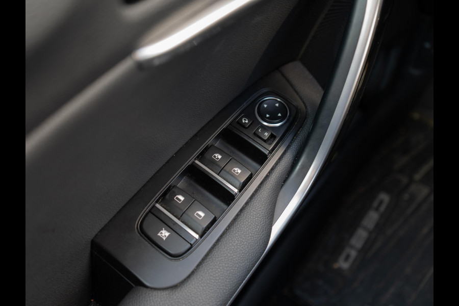 Kia Ceed Sportswagon 1.5 T-GDi DynamicPlusLine | Navigatie | Stoel en stuurverwarming |