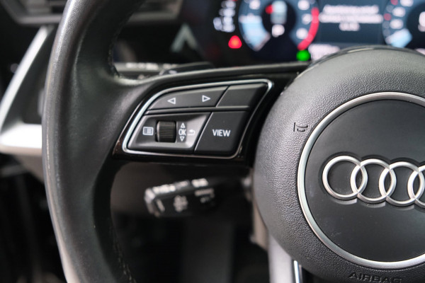Audi A3 Limousine 30 TFSI Pro Line Automaat - N.A.P. Airco, Cruise, Virtual display, Carplay.