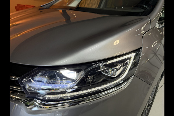 Renault Espace 1.8 TCe Initiale Paris 7P.|Trekhaak|Pano|Carplay|Head-Up|Adaptieve Cruise|Camera|Lane Assist|Leder|Rijklaar