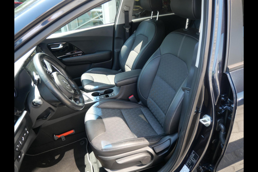 Kia Niro 1.6 GDi Hybrid DynamicPlusLine | Stoel/Stuurverwarming | Navi | Adaptief | Dode Hoek |