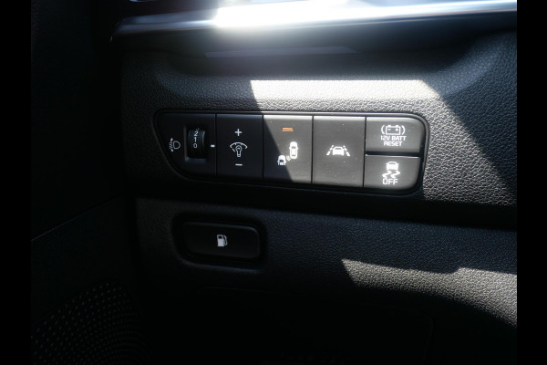 Kia Niro 1.6 GDi Hybrid DynamicPlusLine | Stoel/Stuurverwarming | Navi | Adaptief | Dode Hoek |