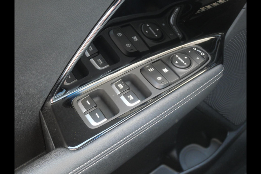 Kia Niro 1.6 GDi Hybrid DynamicPlusLine | Stoel/Stuurverwarming | Navi | Adaptief | Dode Hoek |