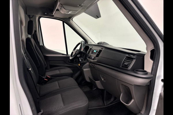 Ford Transit 310 2.0 TDCI L2H2 Trend 130PK Airco Cruise Control Stoelverwarming Verwarmbare voorruit Parkeersensoren Elektrische verstelbare voorstoel