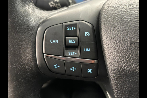 Ford Transit 310 2.0 TDCI L2H2 Trend 130PK Airco Cruise Control Stoelverwarming Verwarmbare voorruit Parkeersensoren Elektrische verstelbare voorstoel