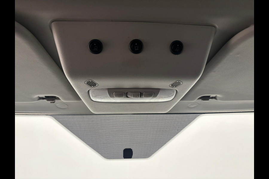 Ford Transit 310 2.0 TDCI L2H2 Trend 130PK Airco Cruise Control Stoelverwarming Verwarmbare voorruit Parkeersensoren Elektrische verstelbare voorstoel