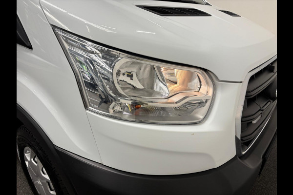 Ford Transit 310 2.0 TDCI L2H2 Trend 130PK Airco Cruise Control Stoelverwarming Verwarmbare voorruit Parkeersensoren Elektrische verstelbare voorstoel