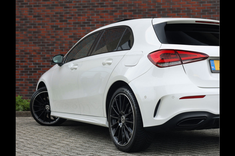 Mercedes-Benz A-Klasse 250 e AMG Line | Pano - Camera - ACC