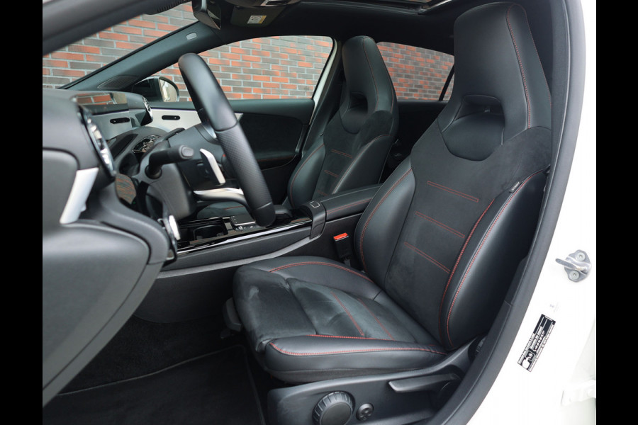 Mercedes-Benz A-Klasse 250 e AMG Line | Pano - Camera - ACC