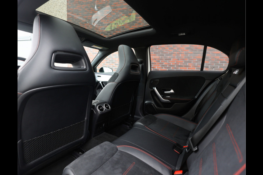 Mercedes-Benz A-Klasse 250 e AMG Line | Pano - Camera - ACC
