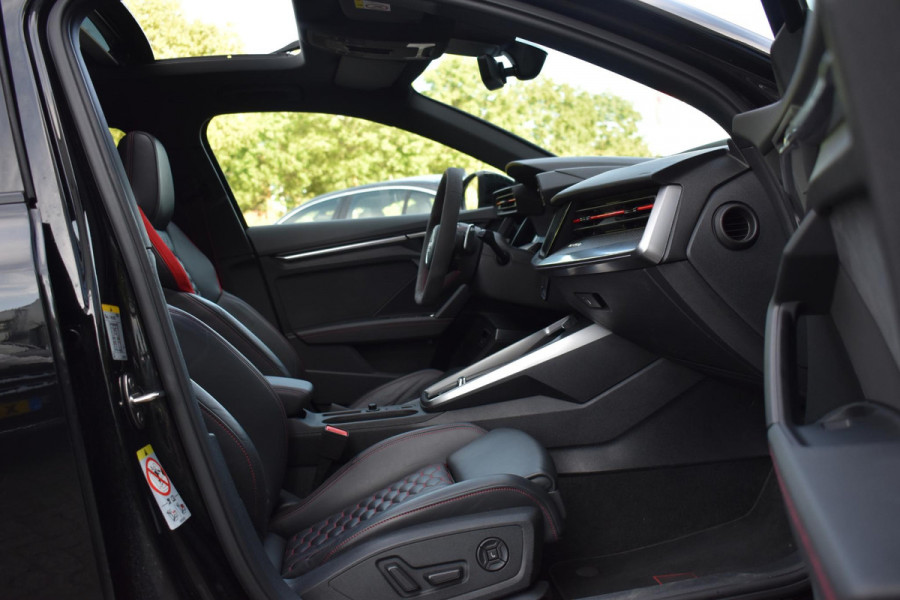 Audi A3 Sportback 2.5 TFSI RS 3 quattro HUD Pano Massage Keyless B&O Lane